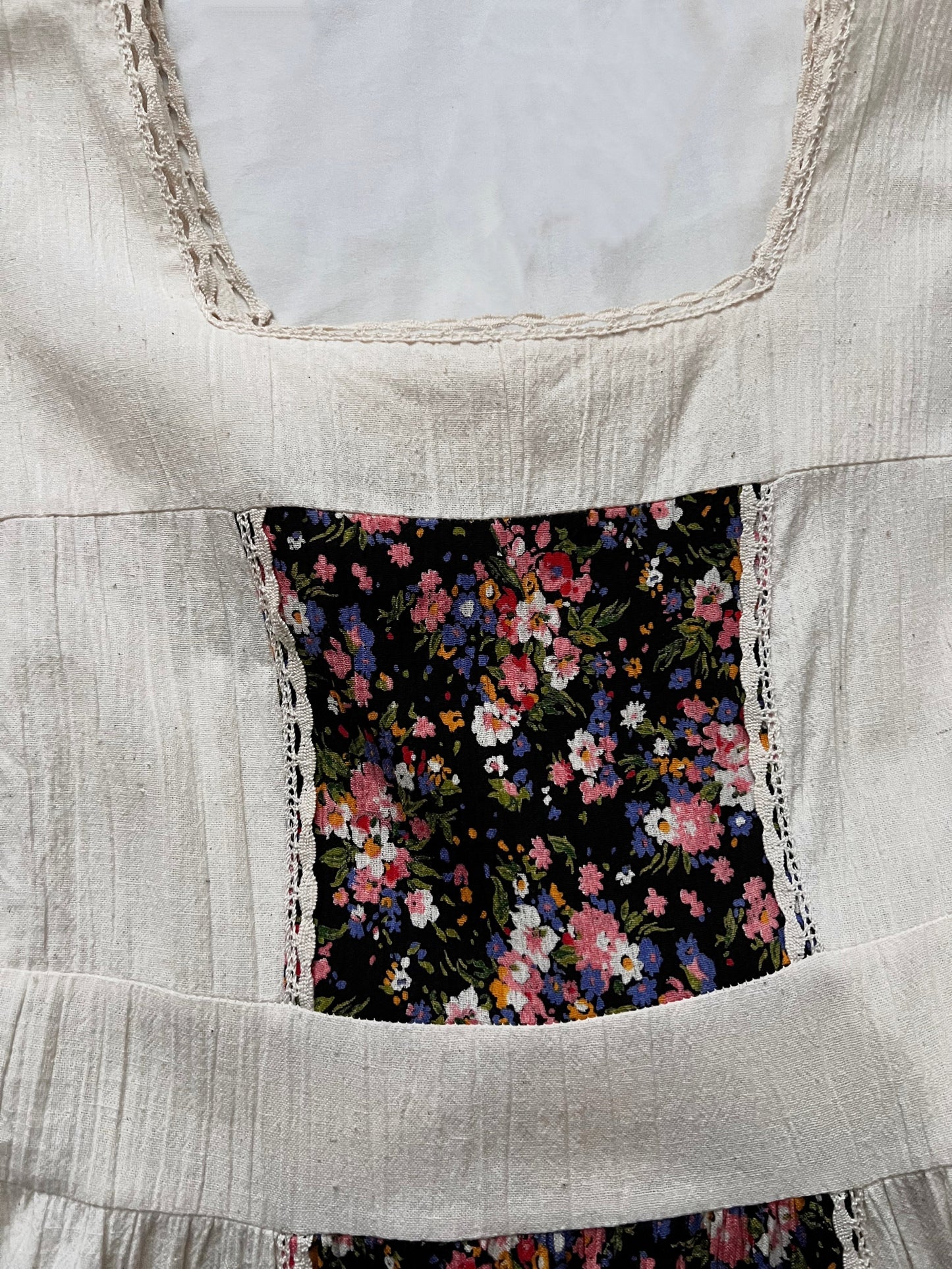 70s cotton cream and floral maxi dress, Size S