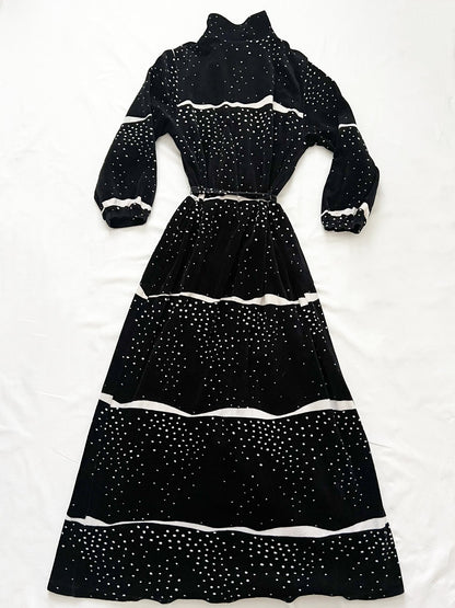 Black and white fleece dress, Size M