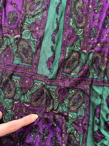 60s green and purple paisley top, Size XS