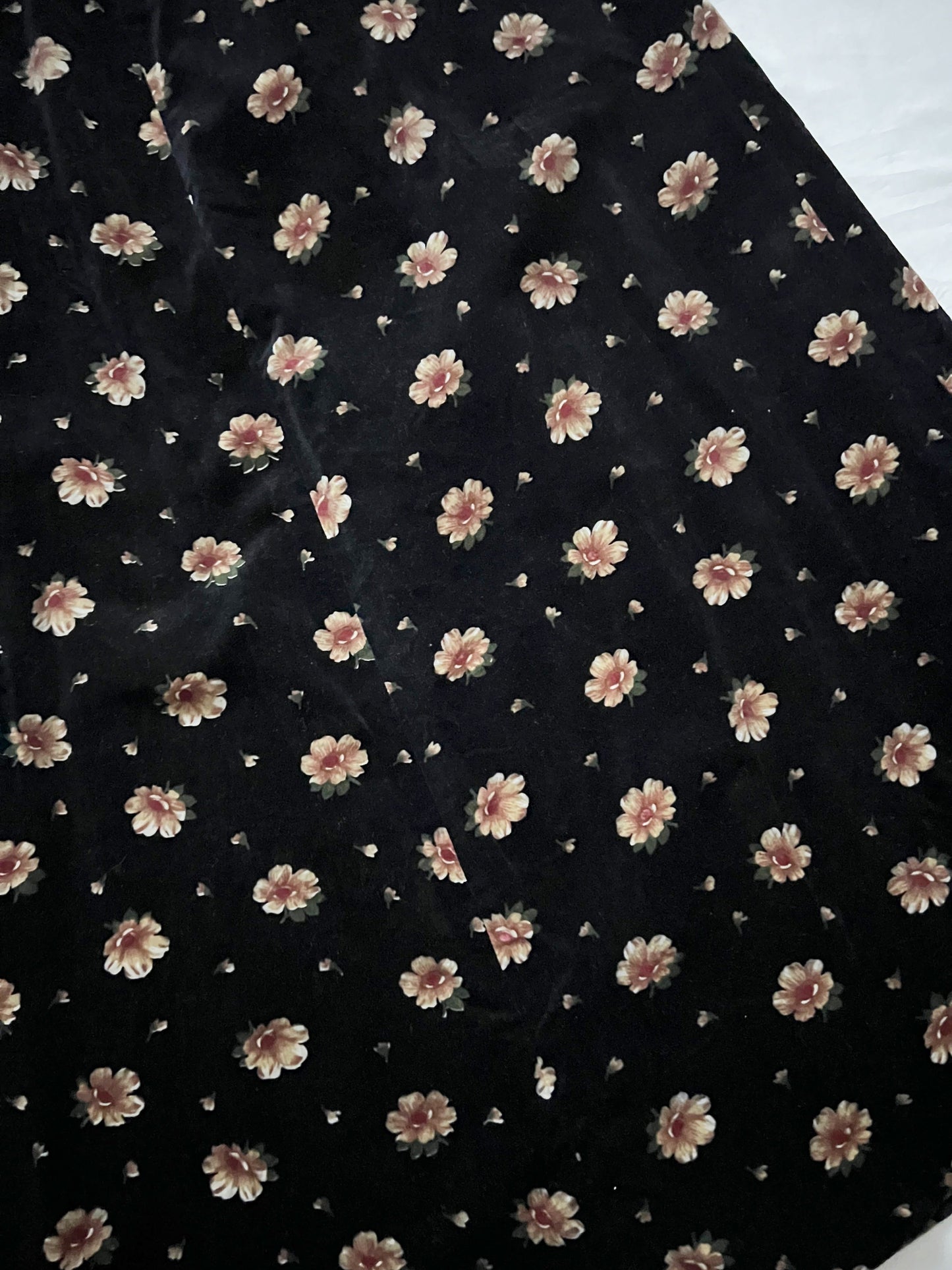 60s black velvet flower maxi skirt, Size M