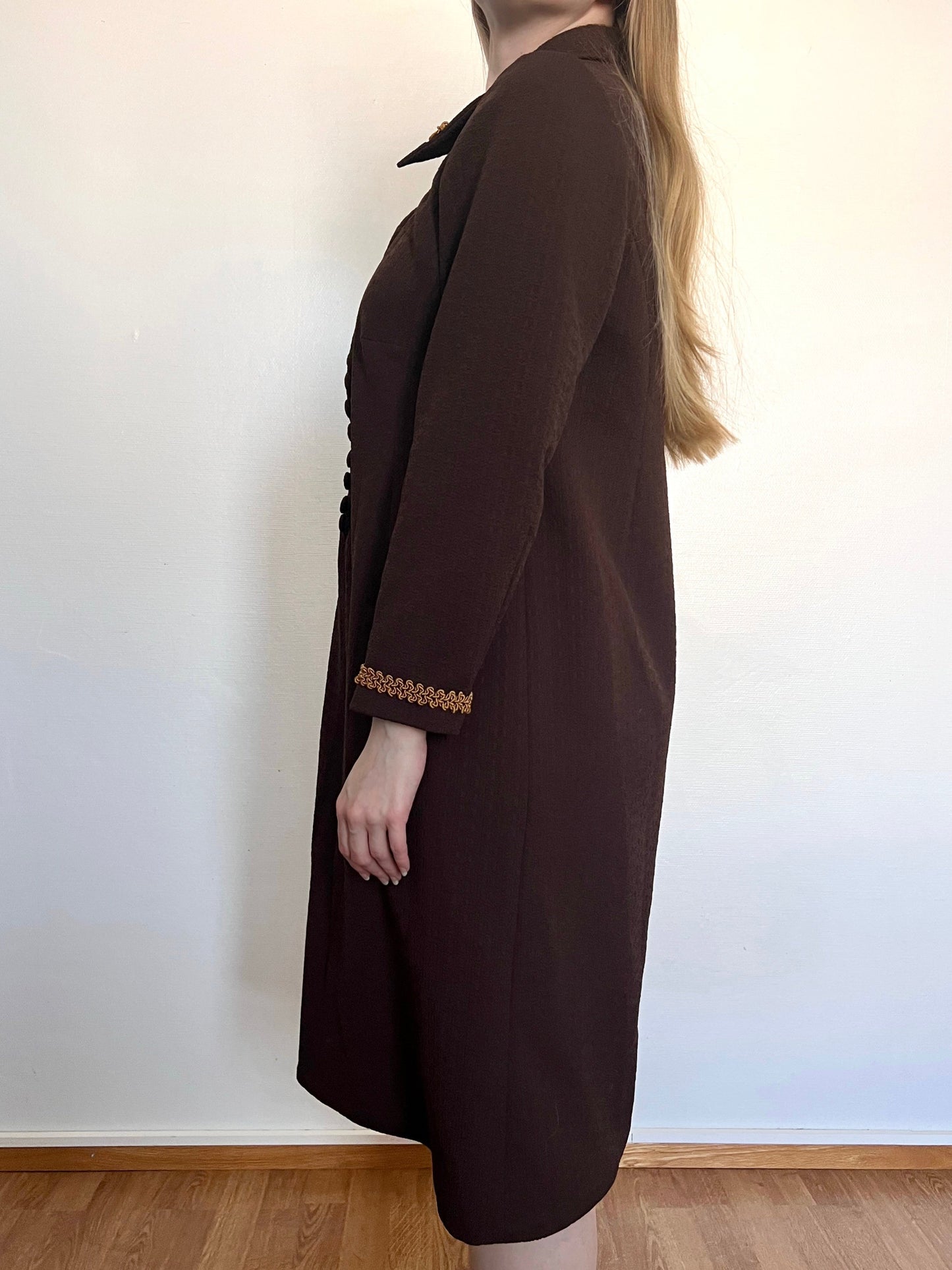 60s/70s dark brown and gold dress, Size L