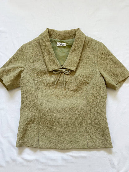 Green bow t-shirt, Size S