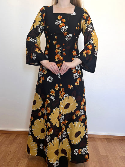 Floral flared sleeves maxi dress, Size S
