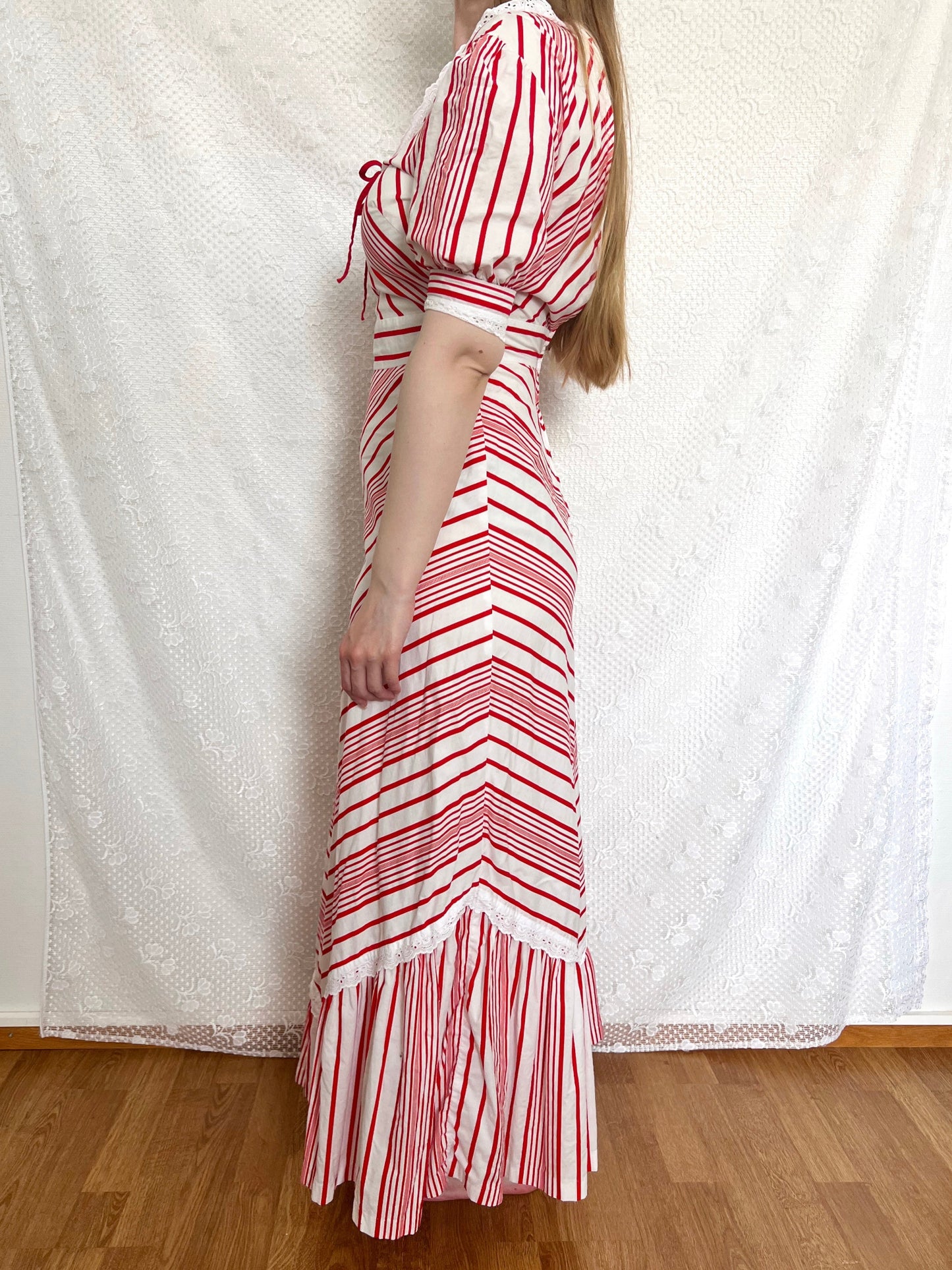 70s cotton red and white stripes maxi dress, Size XS-S