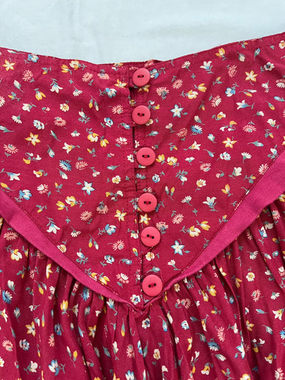 Red 90s skirt, Size S-M