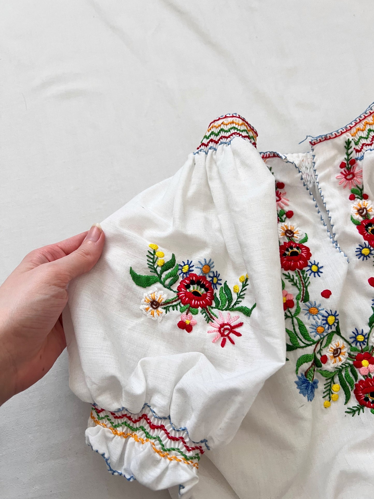 70s hungarian floral blouse, Size S