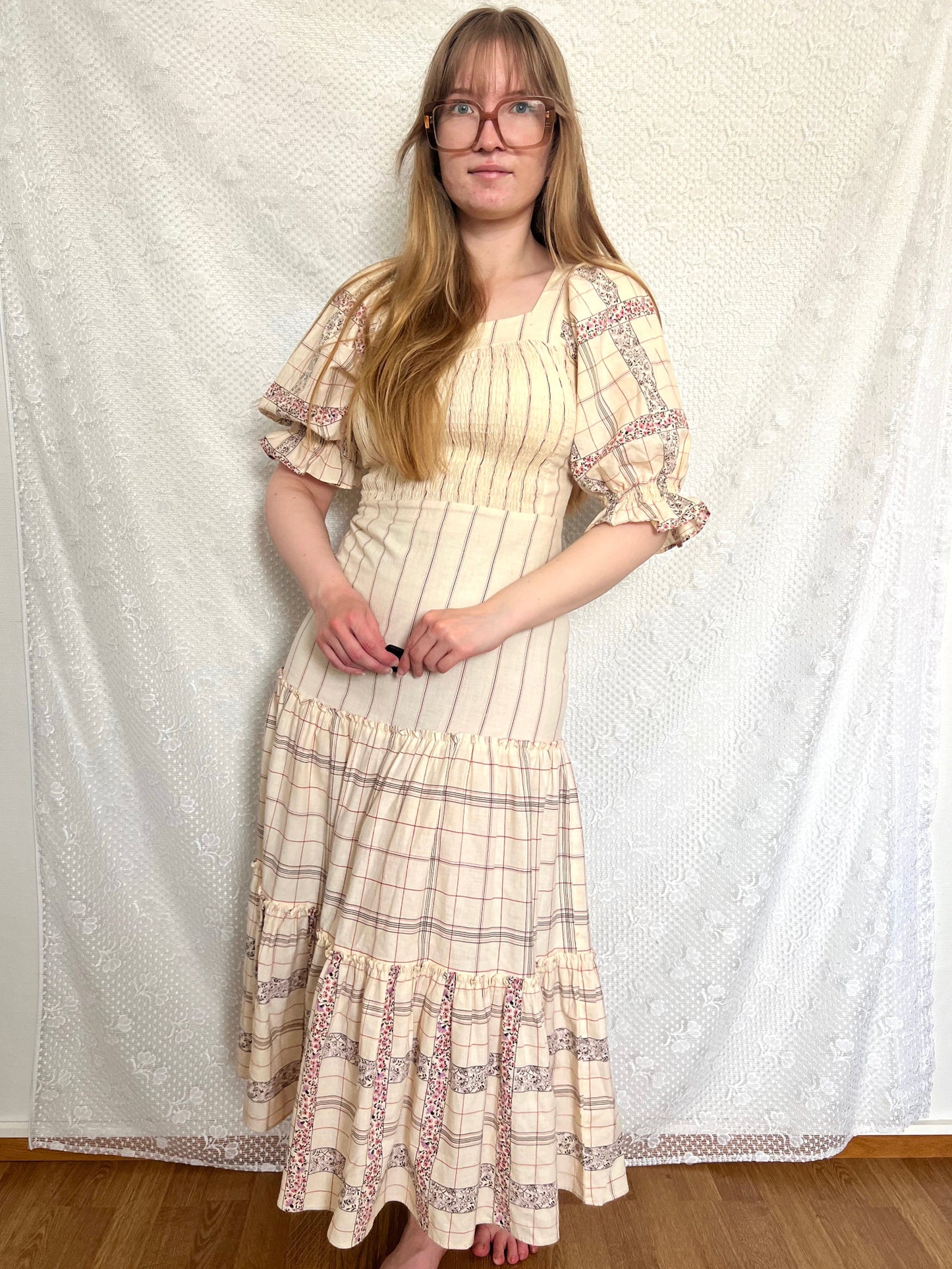 70s cream romantic midi dress, Size XS-S