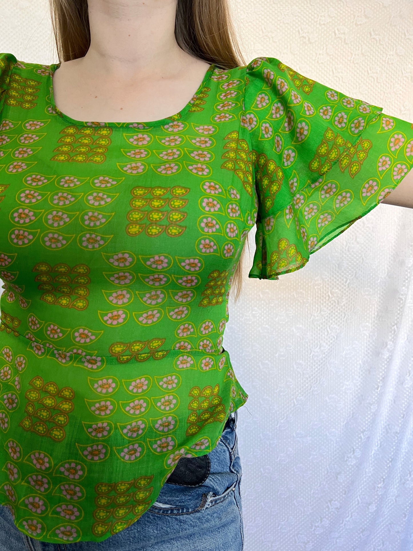 70s green flutter sleeves t-shirt, Size XS