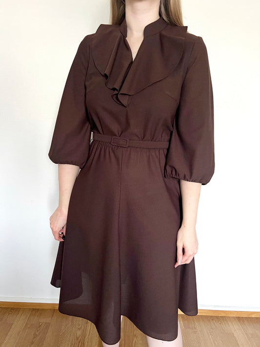 70s brown ruffle dress, Size S-M