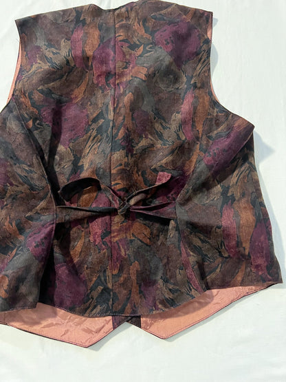 Burgundy flower vest, Size M