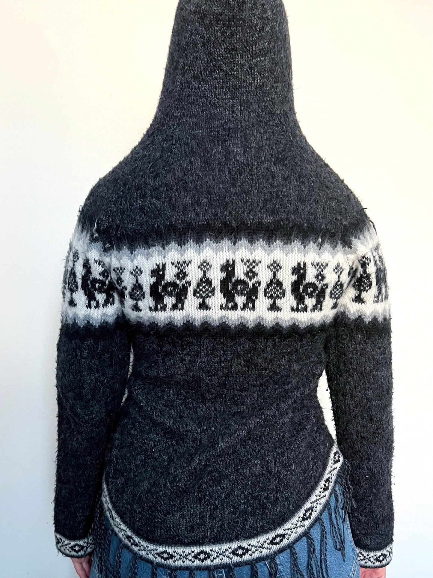 Gray hooded sweater, Size XS-S