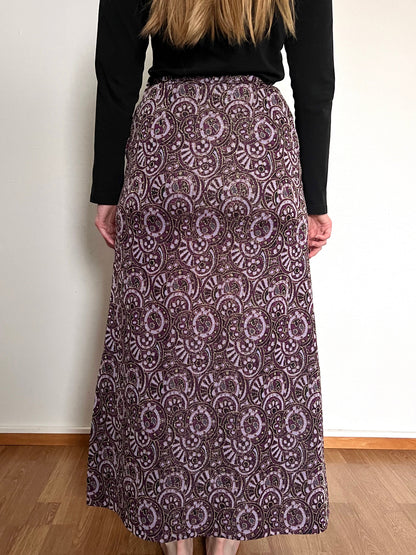 60s/70s purple and gold shimmery skirt, Size S