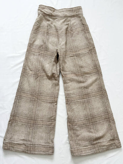 Beige wool pants, Size S-M