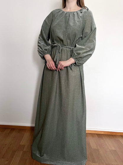 60 silver sparkly gown, Size M