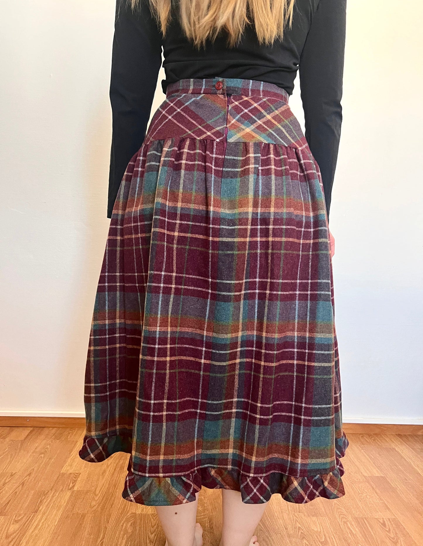 70s plaid skirt, Size S