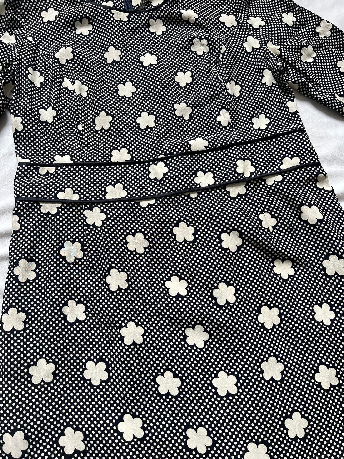 Black and white flower dress, Size M-L