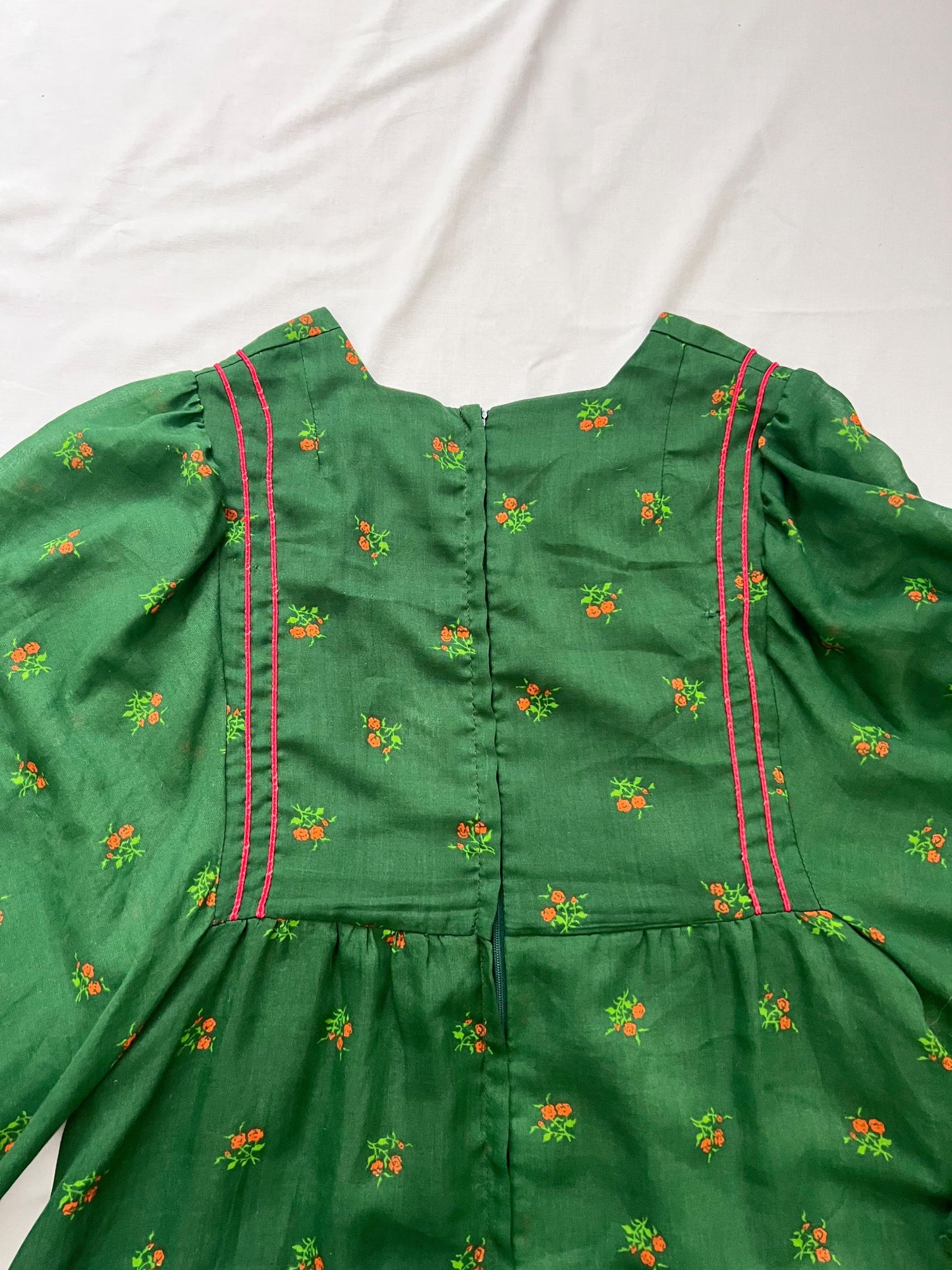 70s green butterfly sleeves dress, Size XS