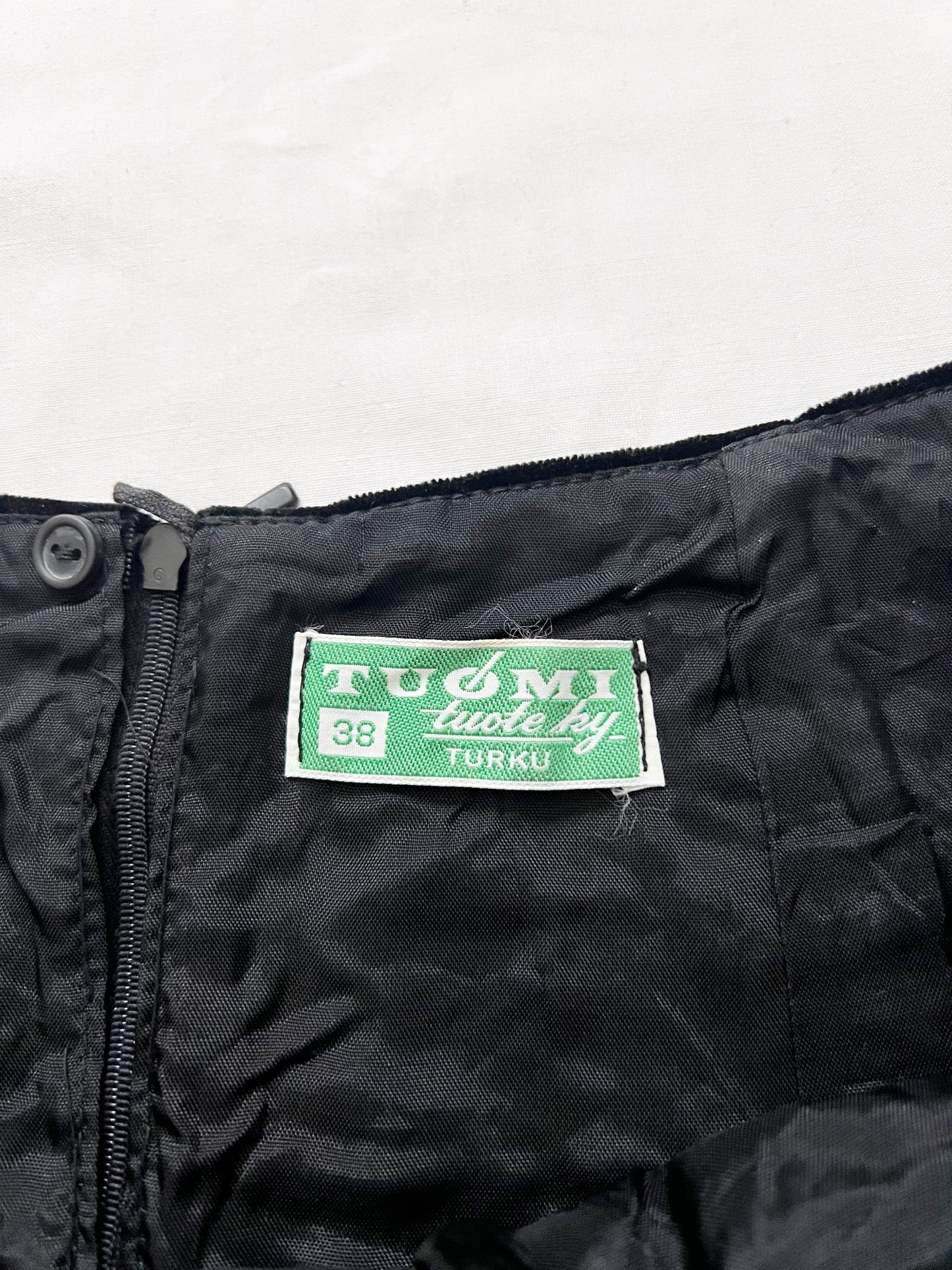 60s black velvet skirt, Size XS-S