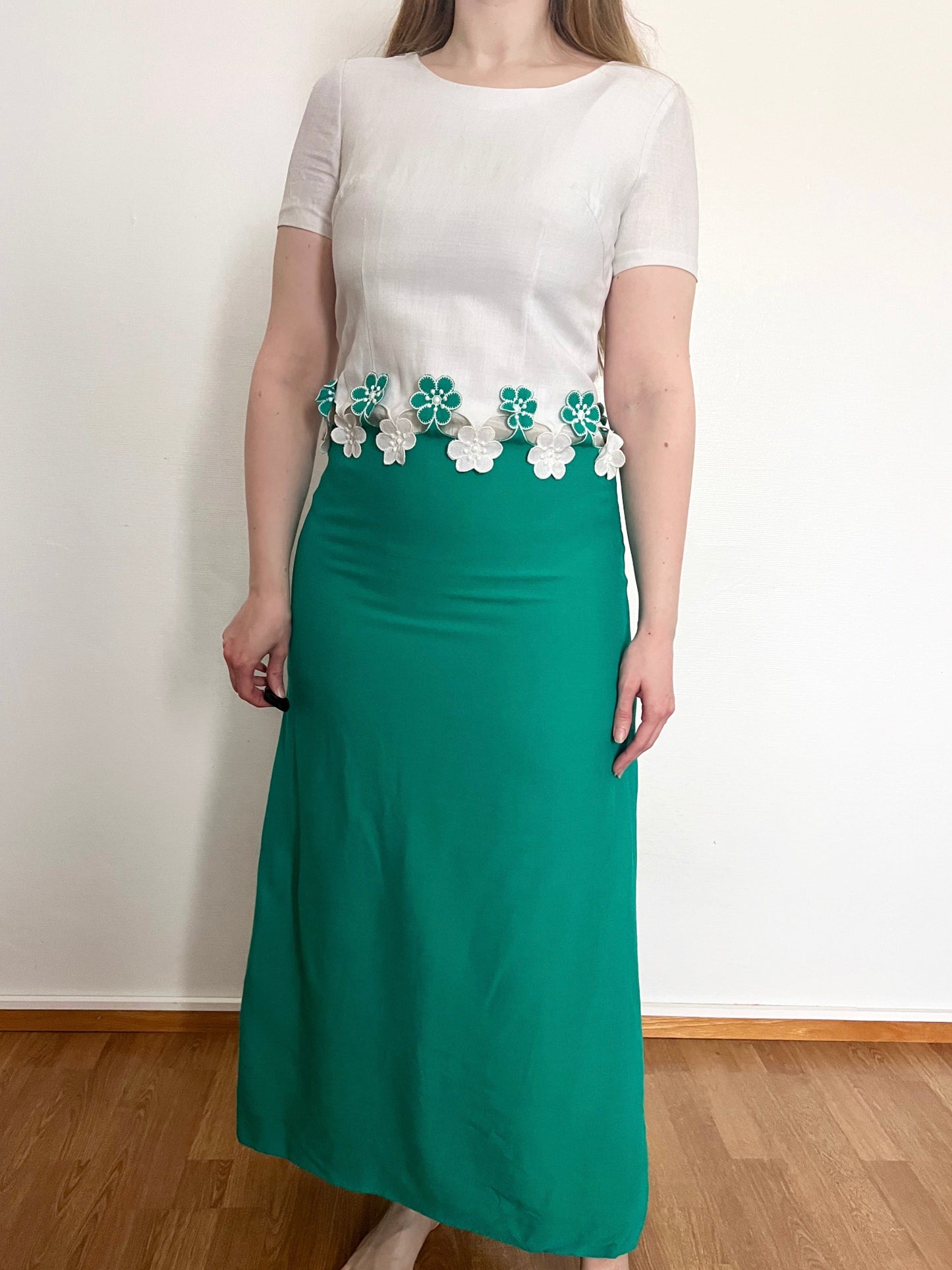 70s white and green maxi dress, Size XS-S