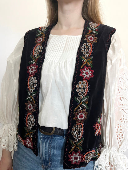 60s black velvet beaded vest, Size M-L