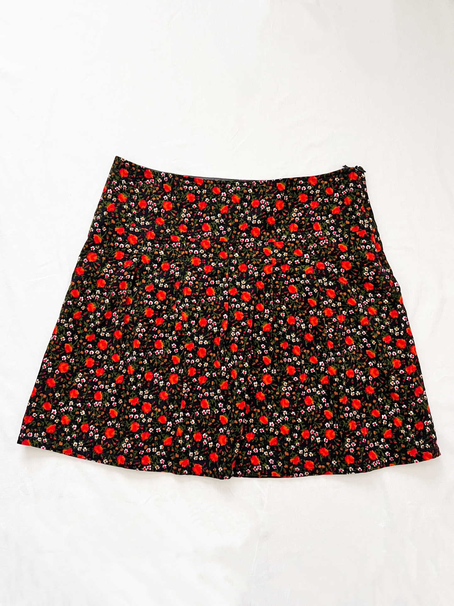 70s/80s corduroy floral skirt, Size L-XL