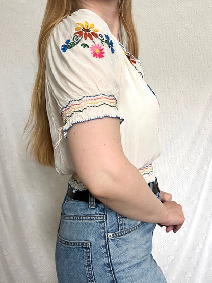 1930s short sleeved Hungarian blouse, Size S