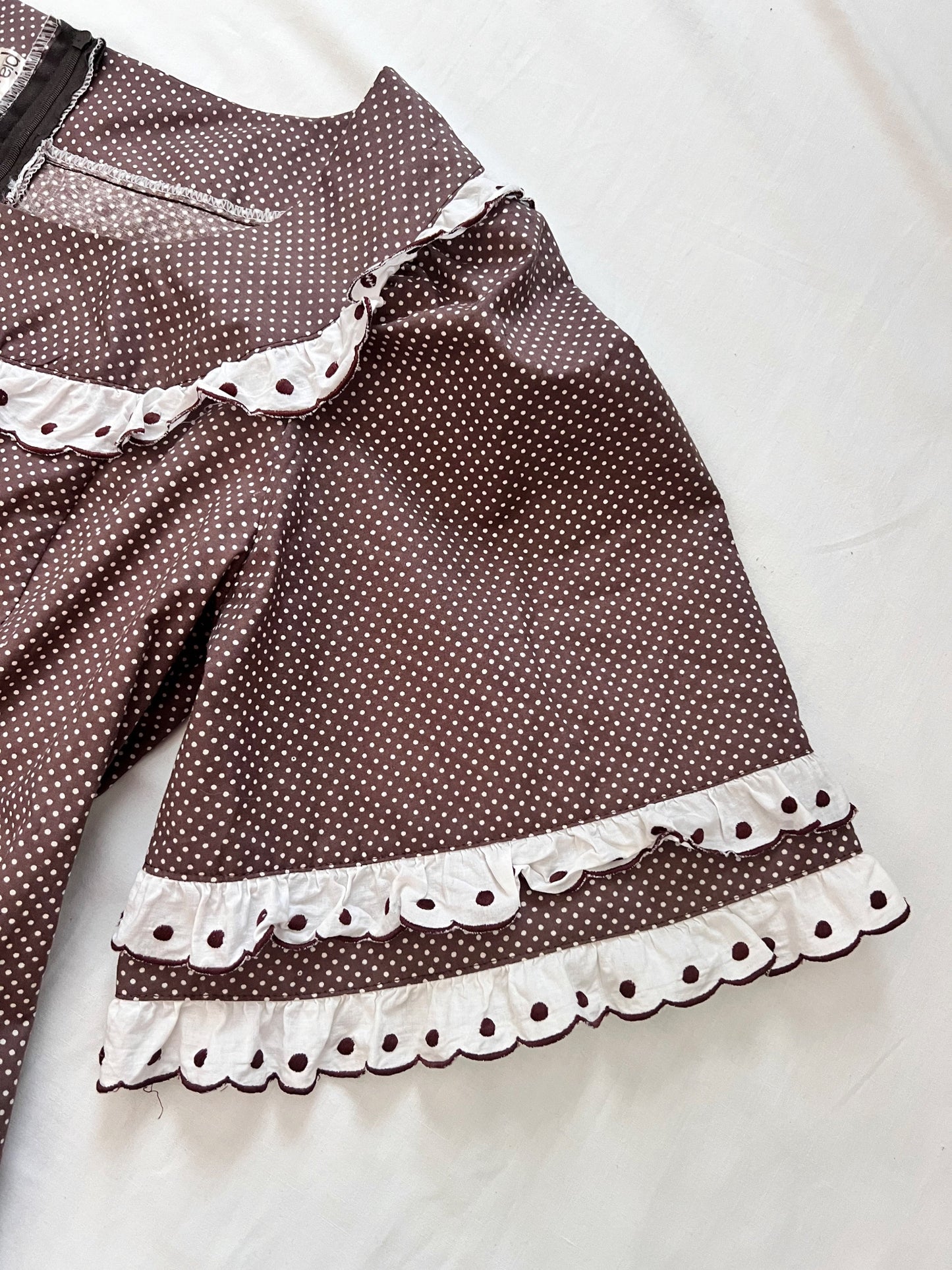 70s brown & white polka dot dress, Size L