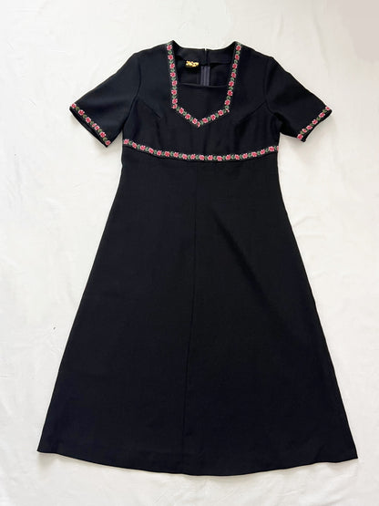Black dress with rose embroidery, Size S