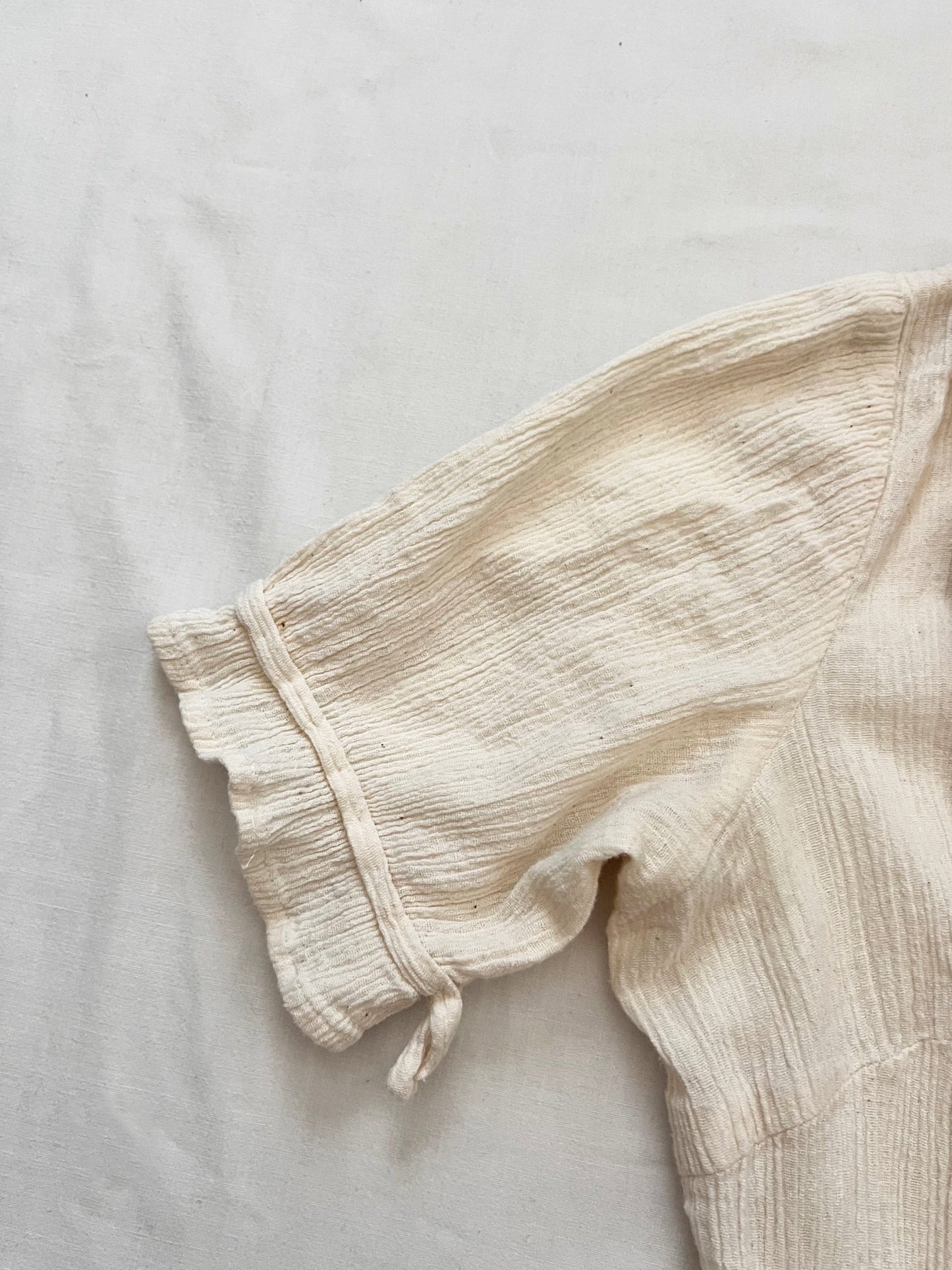70s cream crinkled dress, Size S