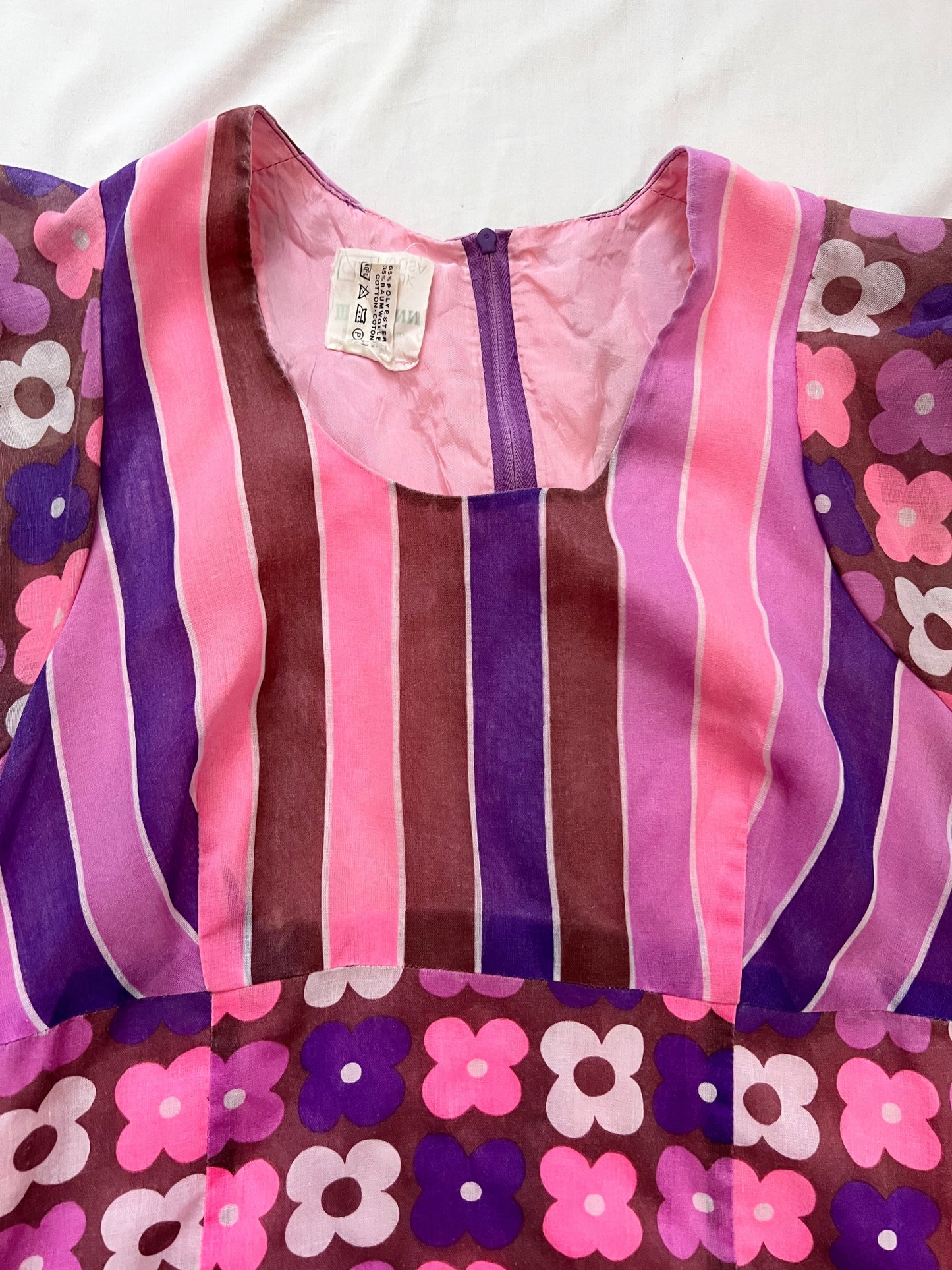 70s pink and purple flower power dress, Size S
