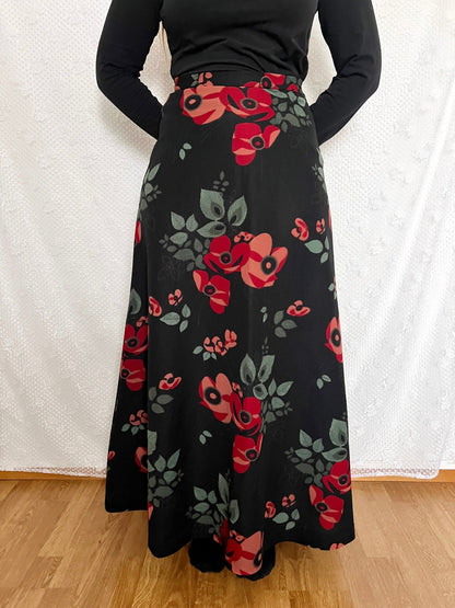 70s black and floral skirt, Size S