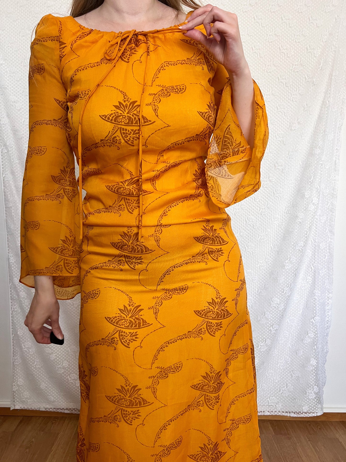 70s orange bell sleeves dress, Size XS