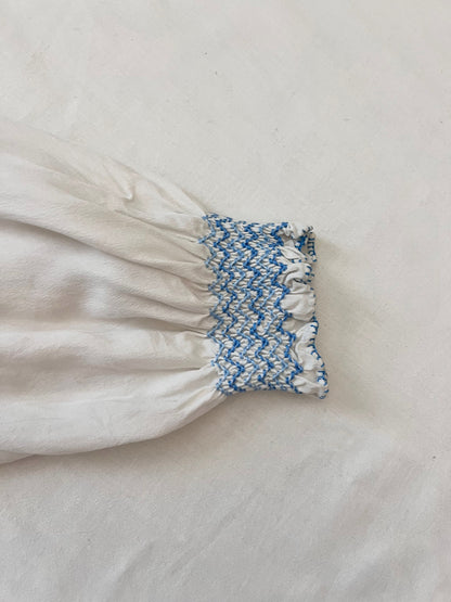 1930s Hungarian blue embroidery blouse, Size S