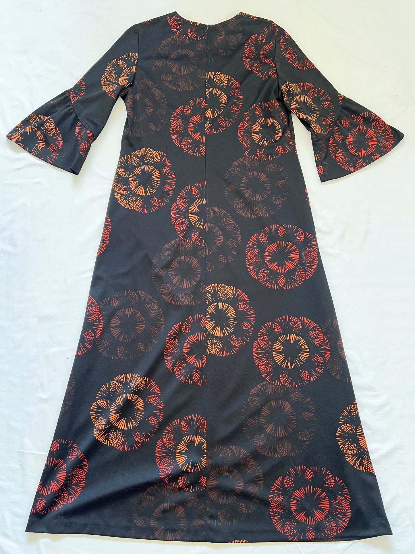 Dark flower dress, Size L