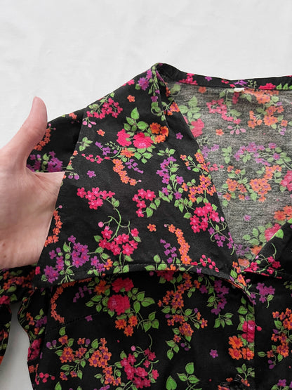 70s pointed collar floral bluse, Size XS-S