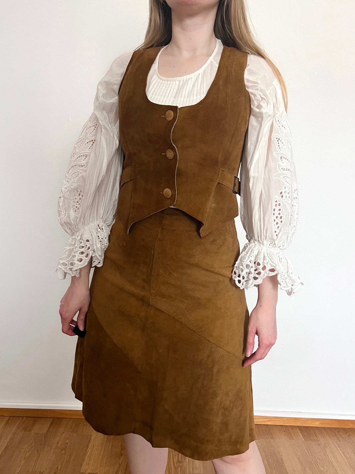 70s brown suede vest and skirt set, Size S
