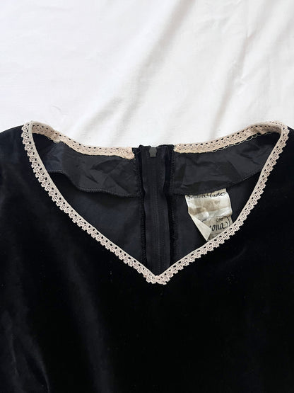 70s black geometric pattern velvet dress, Size S