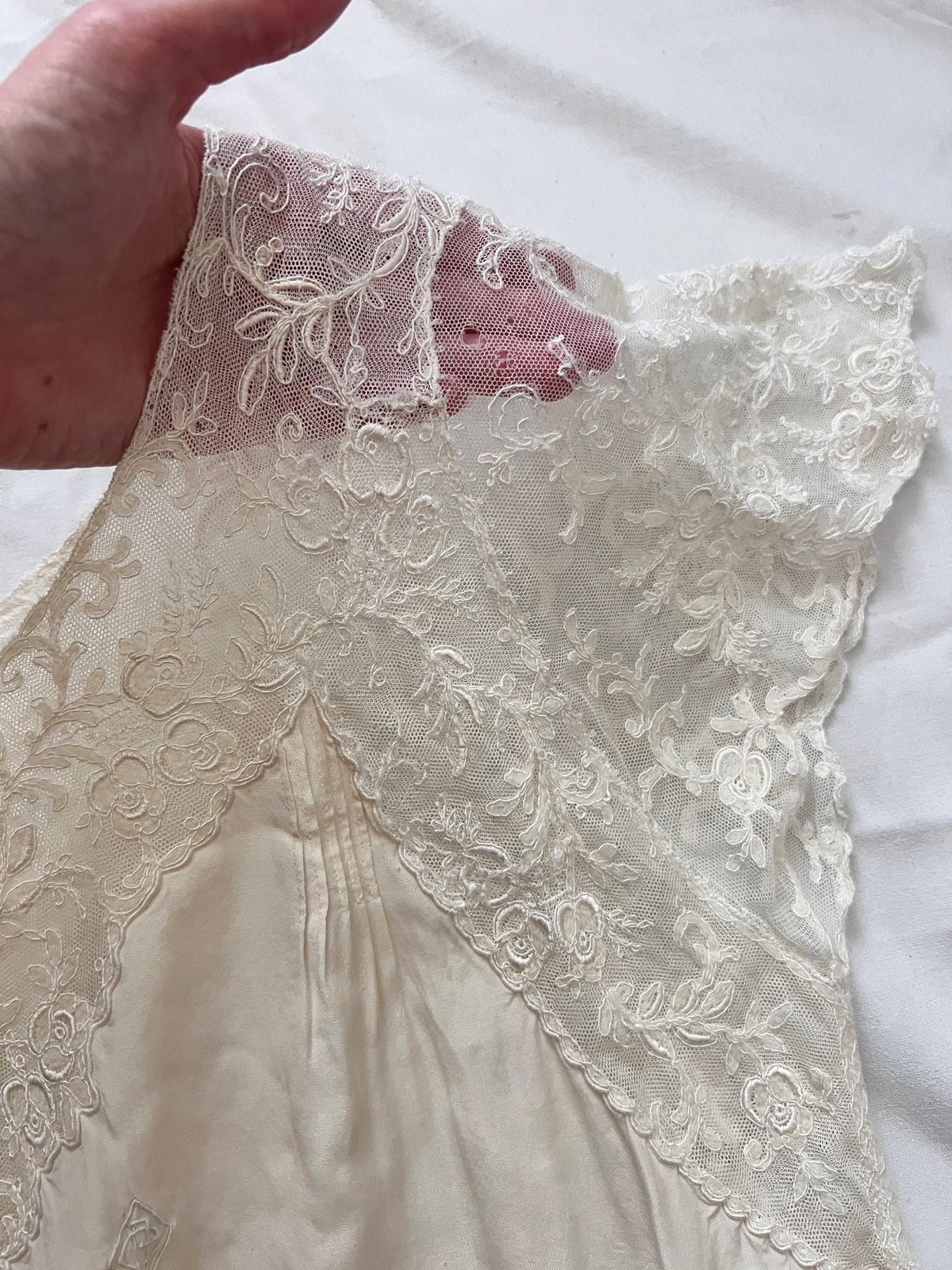 1920s silk white nightgown, Size M-L