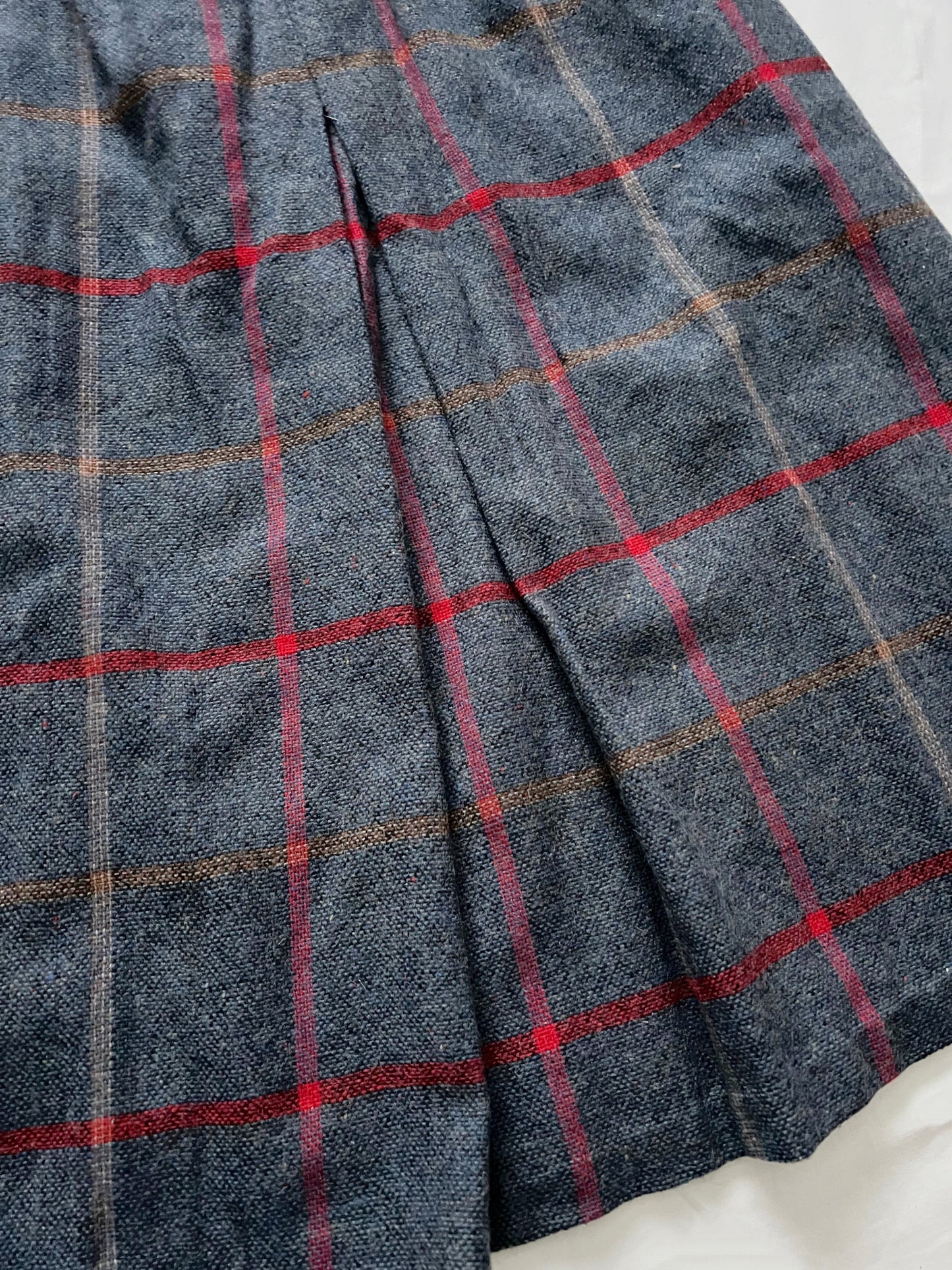 70s wool blend gray skirt, Size M-L