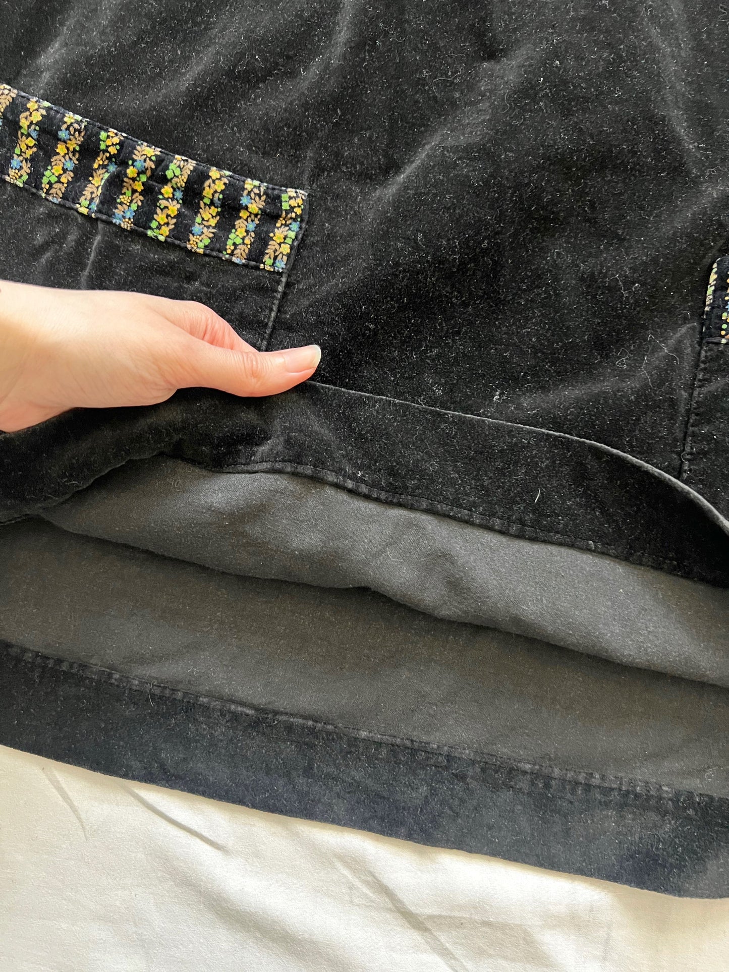 70s black velvet mini dress, Size M