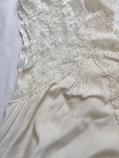 1920s silk white nightgown, Size M-L