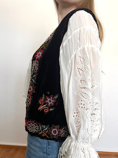 60s black velvet beaded vest, Size M-L