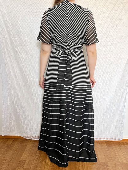 70s black and white striped dress, Size S-M