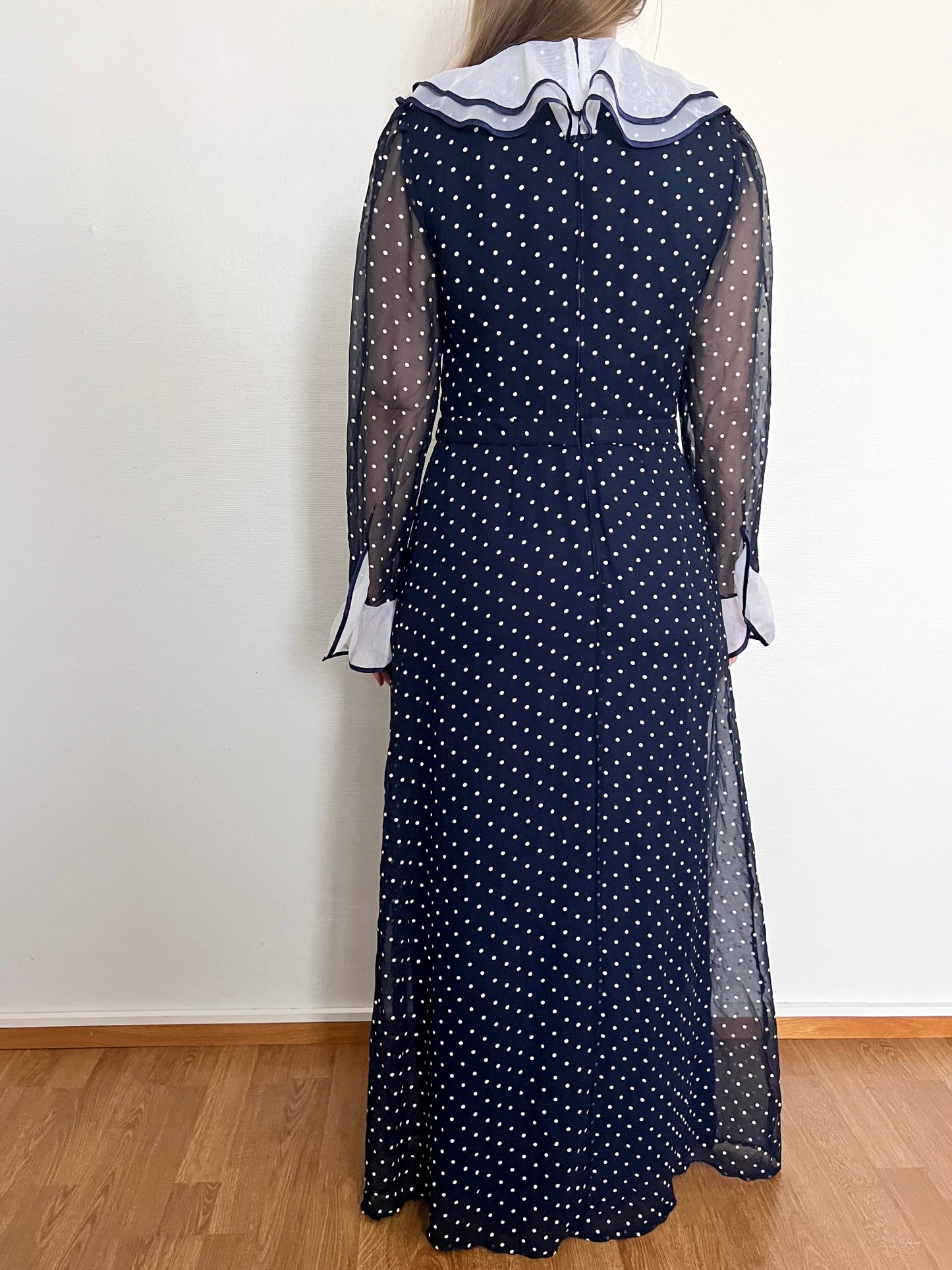 70s blue and white polka dot dress, Size M