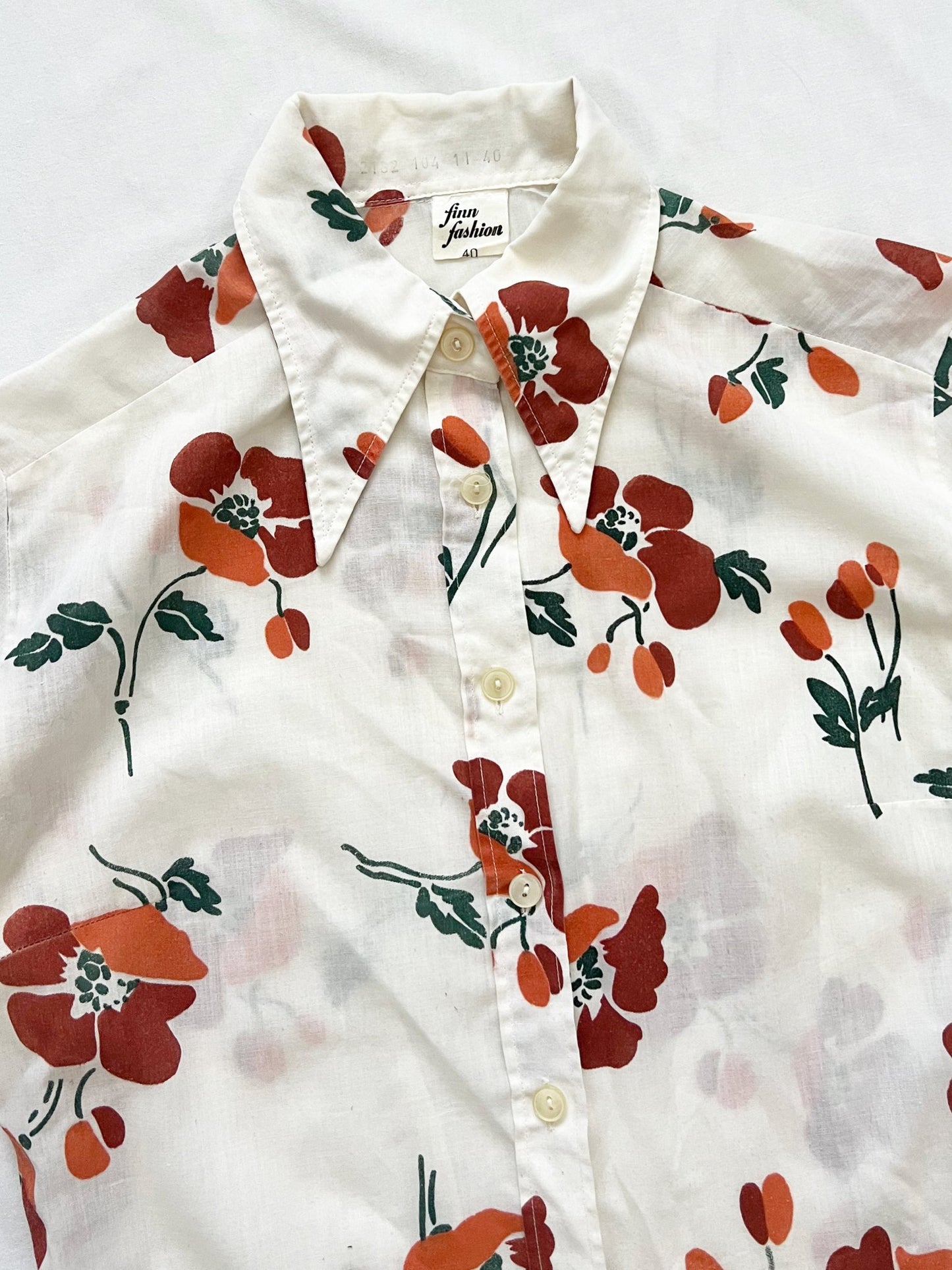 Flower shirt, Size S-M