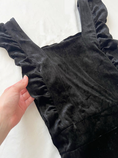 70s black velvet ruffle dress, Size XS-S