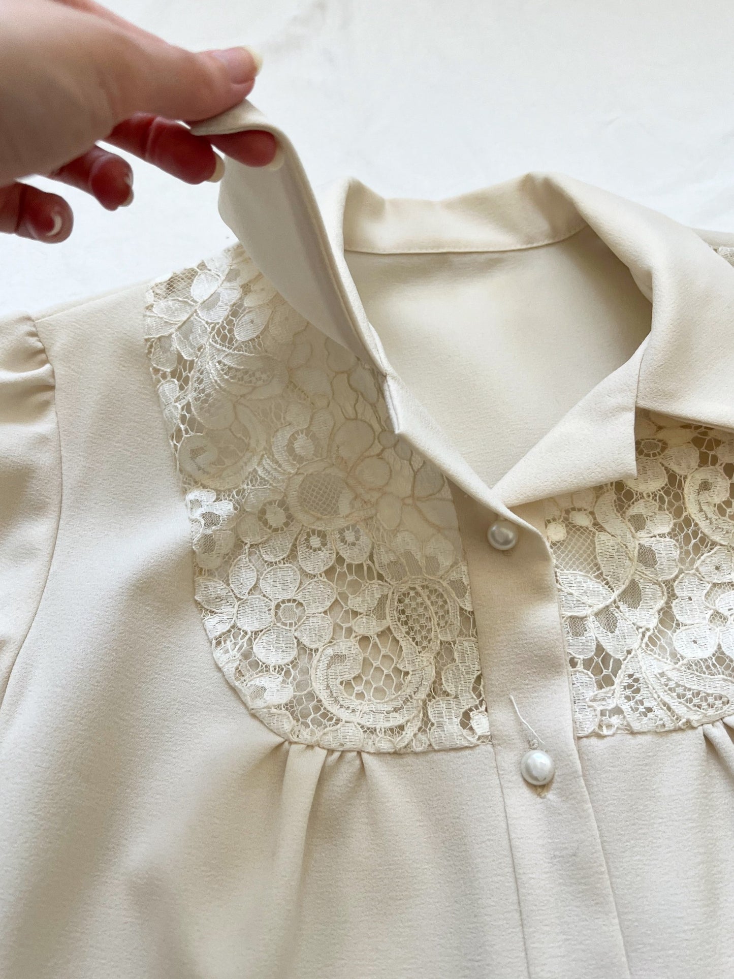 70s white lace shirt, Size M-L