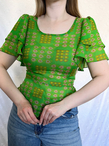 70s green flutter sleeves t-shirt, Size XS