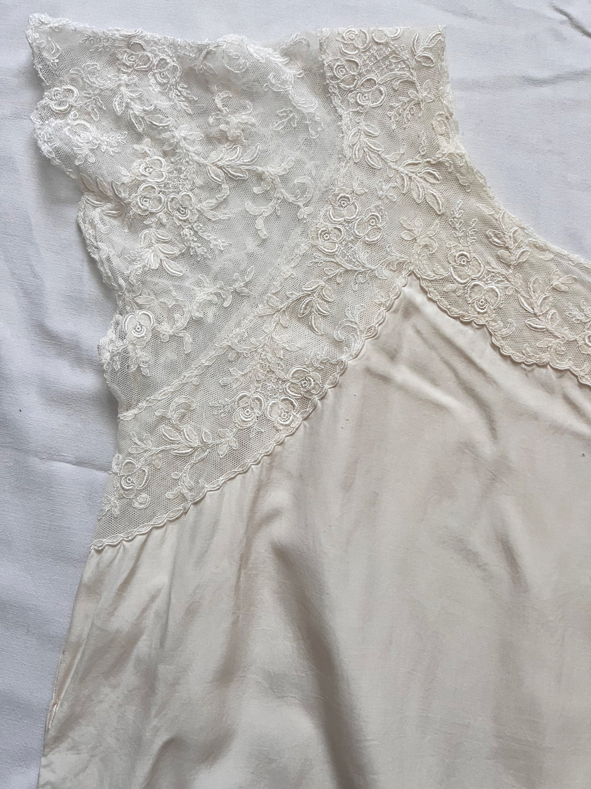 1920s silk white nightgown, Size M-L