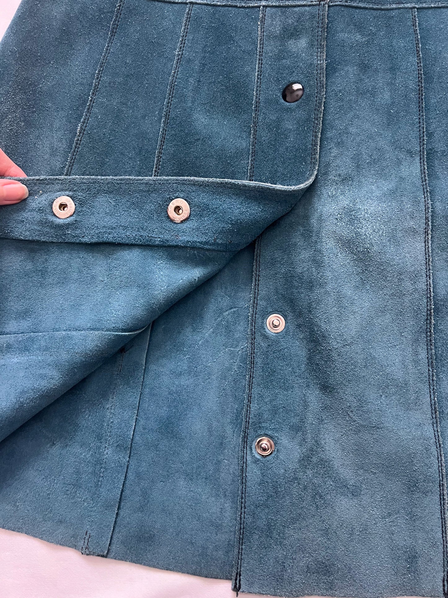 70s blue suede skirt, Size S